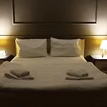 Sporkoey & Club Hotel