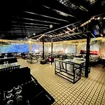 Sporkoey & Club Hotel