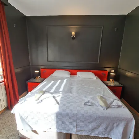 Hotell Sporkoey & Club Darıca